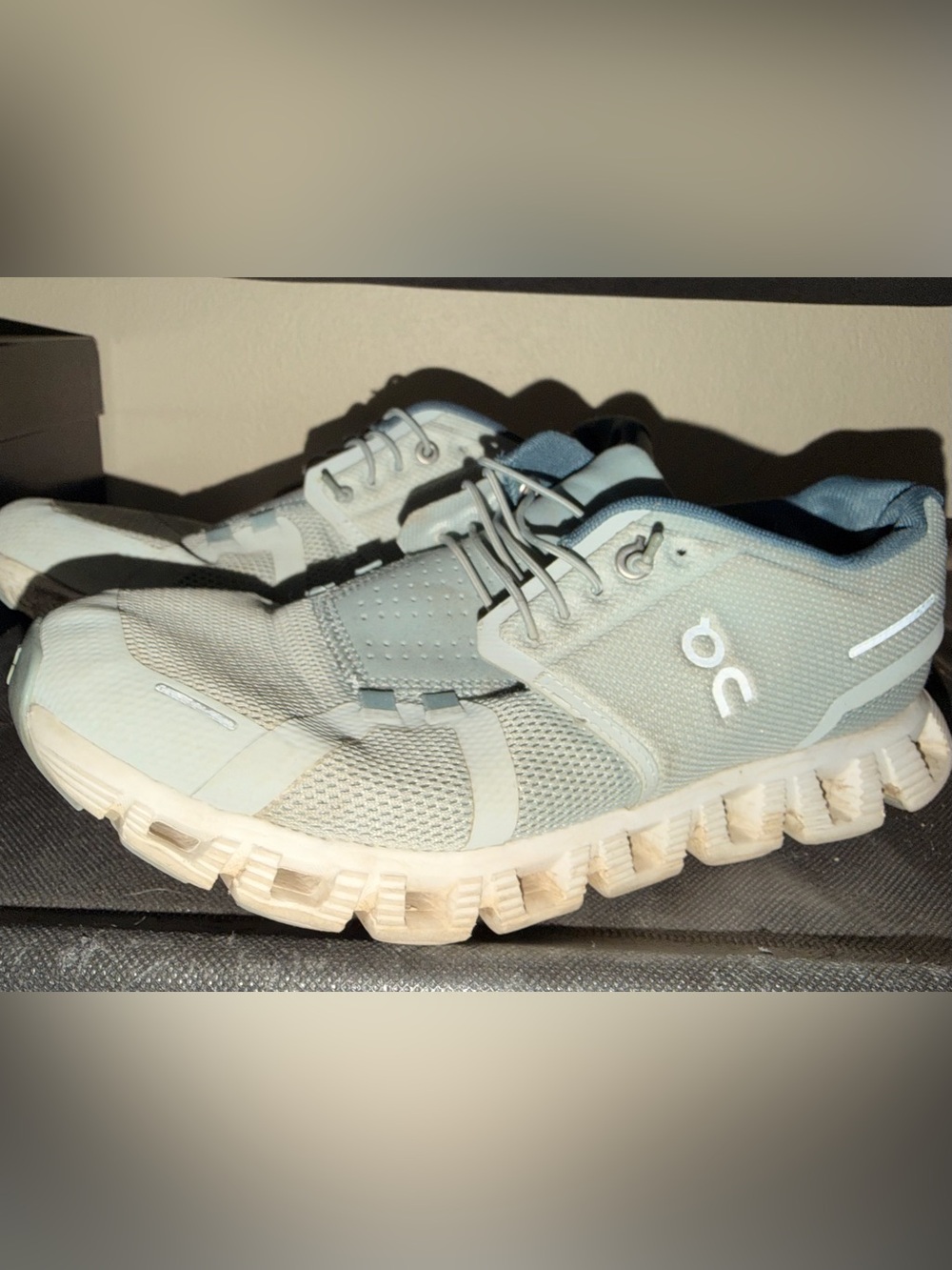 On Running OnClouds  Light blue & White Cloud Sneakers